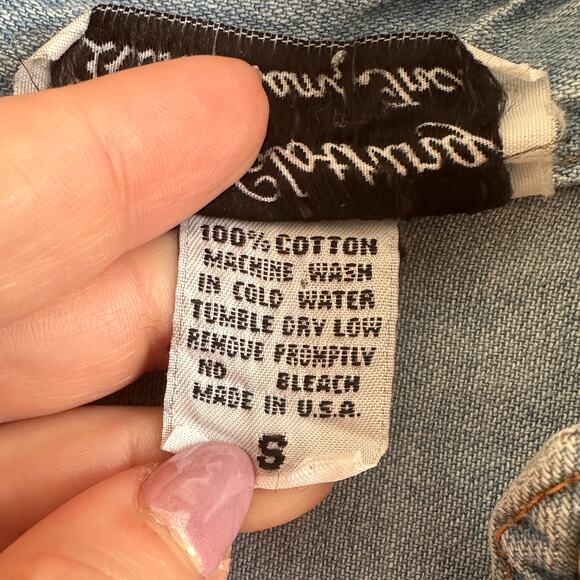 VINTAGE | Blue Boxy Denim Short Sleeve Western Shirt | Size Small - Picture 4 of 7